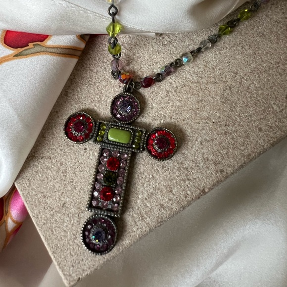 🔥🔥🔥 SALE🔥🔥 Styled like Ayala Bar-Lovely Cross Necklace with Faux Gemstones - Picture 3 of 11